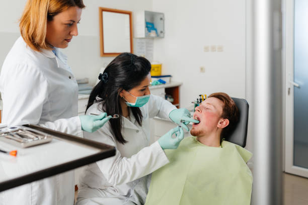 Best Orthodontic Emergency Dentist in Lake Of The Woods, VA